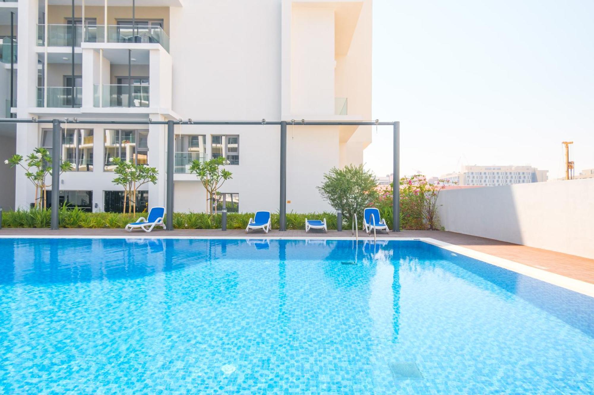 Poolside Charm Appartement Abu Dhabi Buitenkant foto